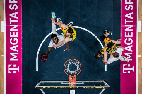EWE Baskets Oldenburg vs. MLP Academics Heidelberg